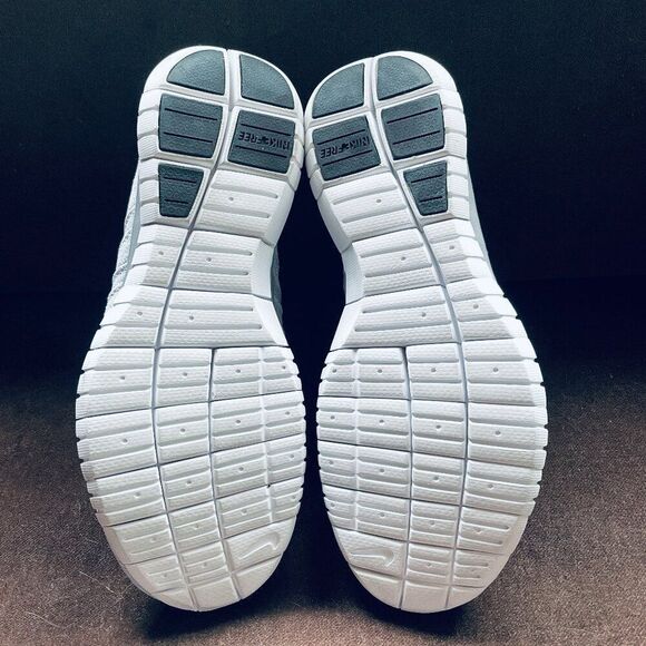 Nike Free Flyknit Chukka Womens Pure Platinum Wolf Grey 639699-001 Size 8.5 US - Picture 7 of 10